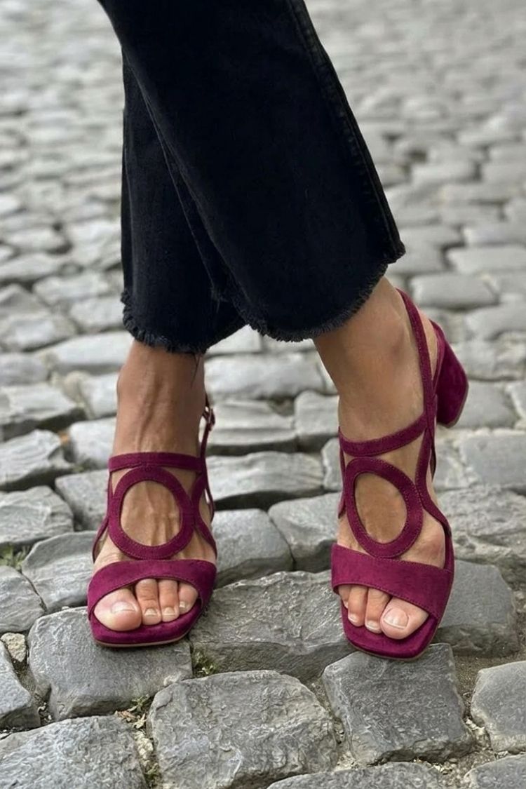 SANDALIAS DE SUJECIÓN ALTA